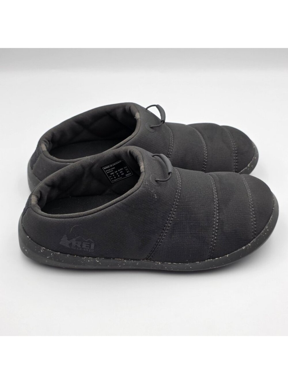 REI Co-op Shoes Mens Size 7 Black Slip On Slippers TrailBed Insole Cushioned